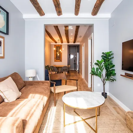 E2mal1052 - Fantastic Next To Sagrada Fa