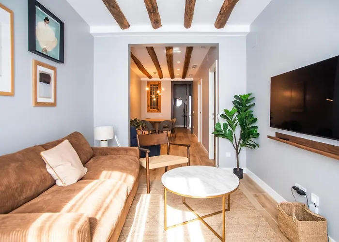 E2mal1052 - Fantastic Next To Sagrada Fa